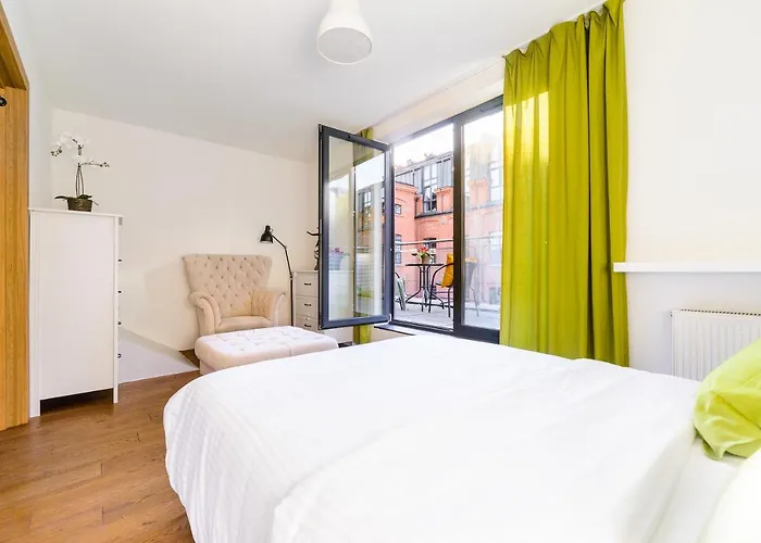 Lumina Luxury 2-level With Parking Appartement